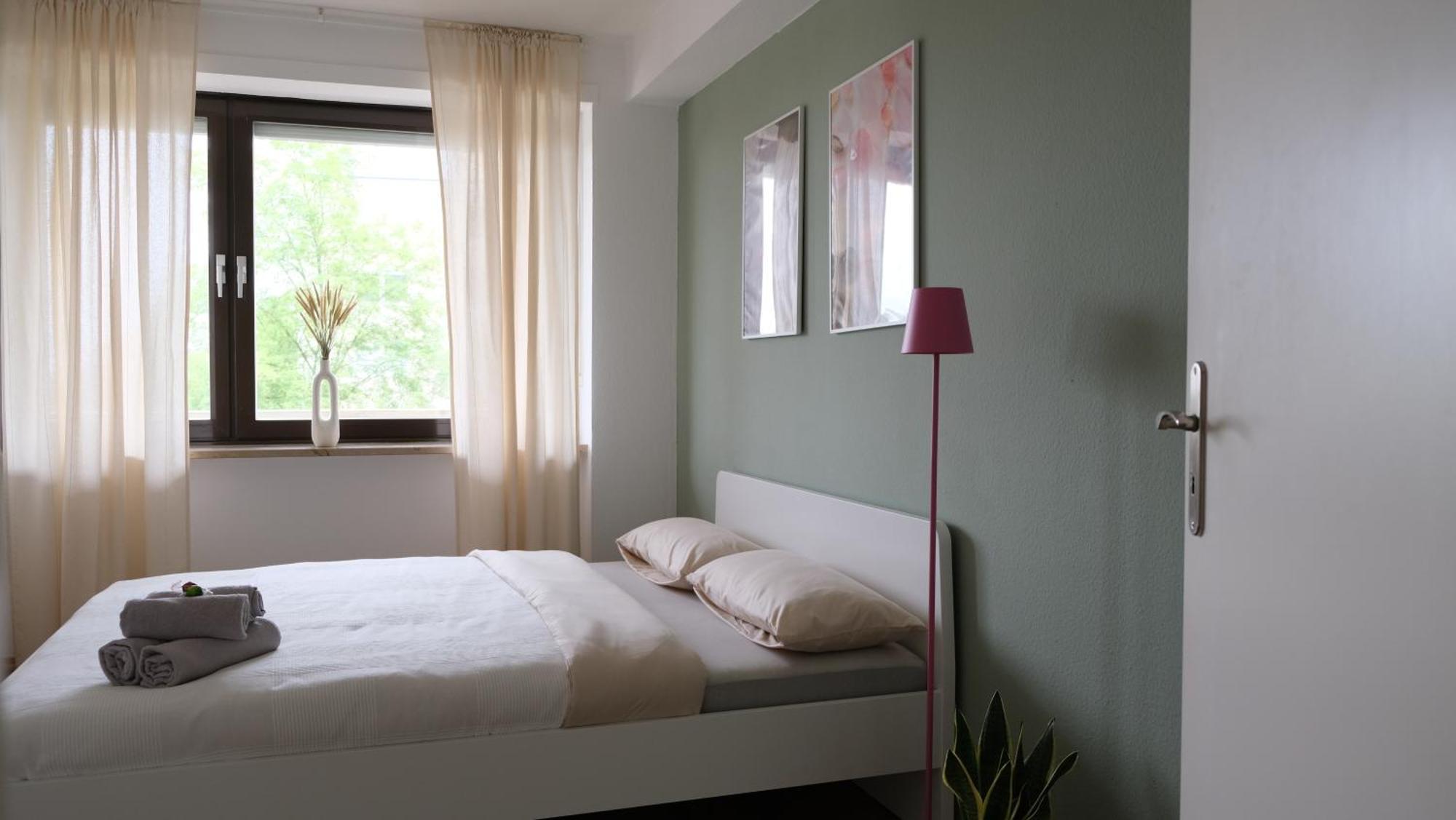 Casa Luxe - 120Qm - Zentral - Familienfreundlich - Parkplatz - 5Km Zum Legoland Apartment Günzburg Exterior foto